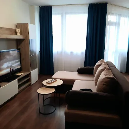 Eleny Apartamento