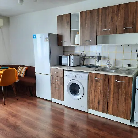 Apartamento Eleny Burgas